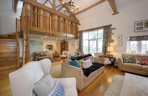 Higher Scarcliffe at Broughton Sanctuary - Photo 30