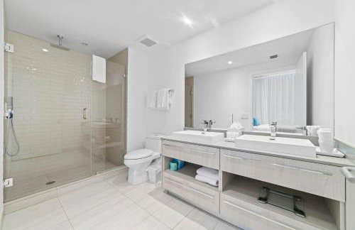 2BR Ocean Penthouse - Private Terrace & Hot Tub - Foto 28