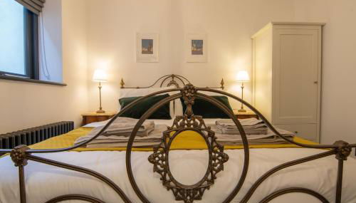 Former 16th Century Inn - In the heart of Macclesfield, gateway to the Peaks - Foto 4