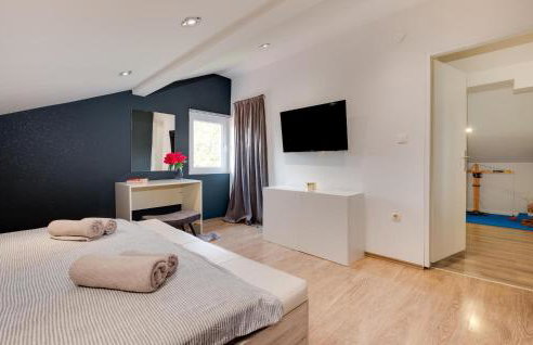 Stunning Home In Ladvenjak With Sauna - Foto 24