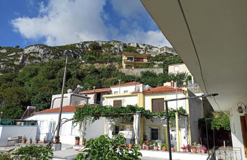 Μπαλκόνι του Αιγαίου father's house in Kimi - Photo 67