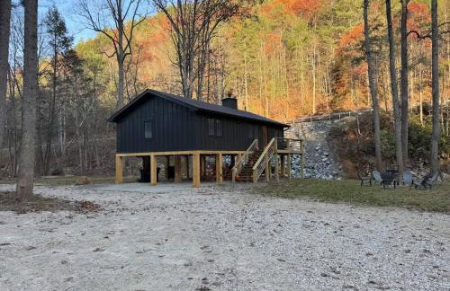 Cozy Creekside cabin- 35m to Boone - Photo 32