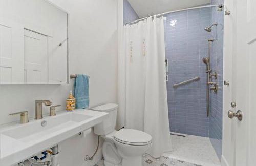 Steps From Beach & Boardwalk, Ocean Views with 5 Decks, 3 Cars - Foto 34