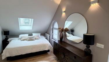 Modern Cocoon Under Roof Parking Close to Tram - Foto 5