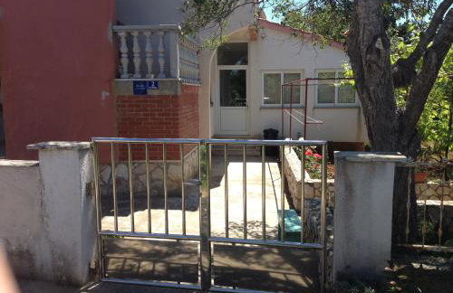 Apartments by the sea Muline, Ugljan - 12533 - Foto 2