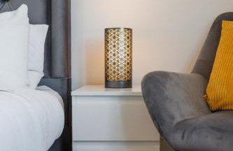 Flatzy - Sleeps 16 Near Football Ground & Ping Pong Table - Foto 3