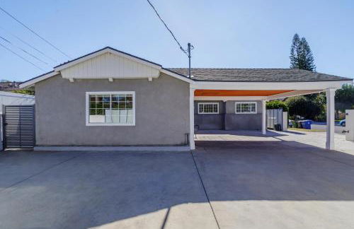 New 5 bed w/hot tub close to Universal sleeps 12 - Foto 5