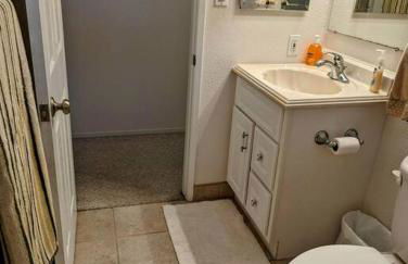 5 Minutes to South Bay Beaches! Private 2 bedroom 2 bath 2 level home with patio Excellent value! - Foto 18