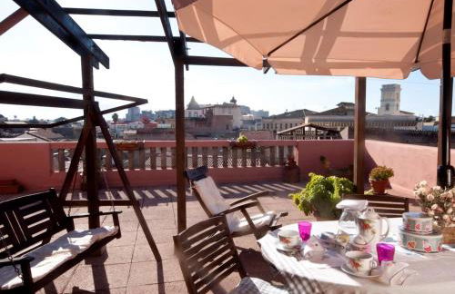 Attico in centro con vista della torre - Cozy penthouse facing to the tower - Foto 12