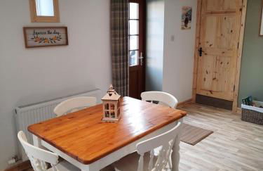 A Stylish Country Retreat! - Photo 8