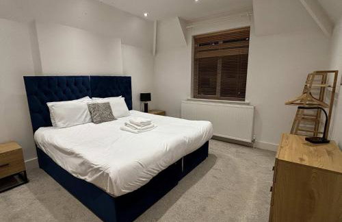 Large Home near Edgbaston Stadium, UOB & QE hospital sleeps 6 - Foto 20