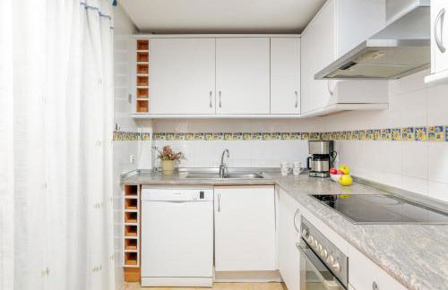 Montefaro Spacious Townhouse - Beach & pool - Photo 7