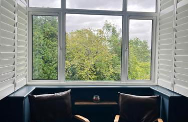 Luxury 4-Bedroom 2 Bathroom Private Vila - Foto 14