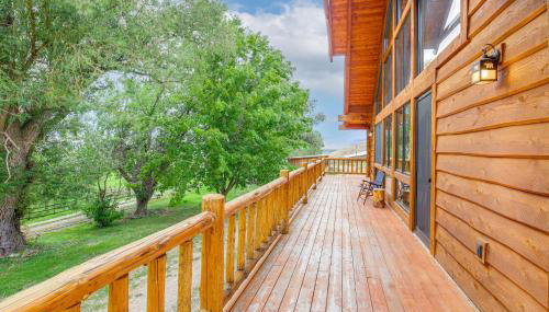 Nordic Style Lodge with Deck on 80 Acres in Arlee - Foto 2