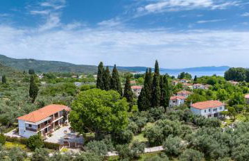 Vergonis Studios - Photo 18