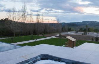 The Fox by LovelyStay - Photo 2