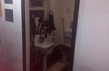 First Floor Flat - Foto 17