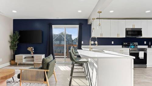 Chic Boho Retreat Near Downtown - Photo 2