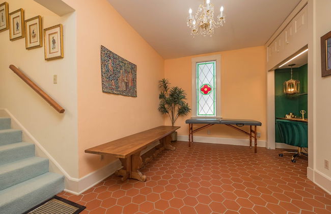 Pillars' Castle - Photo 25