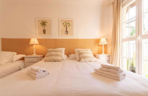 Apartment, front line beach, in Las Arenas, Bahía de Marbella - Photo 41