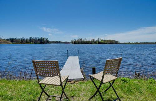 Ice Fishing On-Site Waterfront Nekoosa Home! - Foto 25