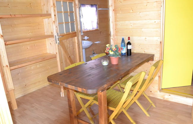 Tidy Chalet with Terrace near Sea - Foto 25