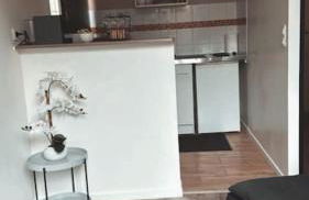 Beautiful F2 apartment 5 stops by train from Paris - Foto 16