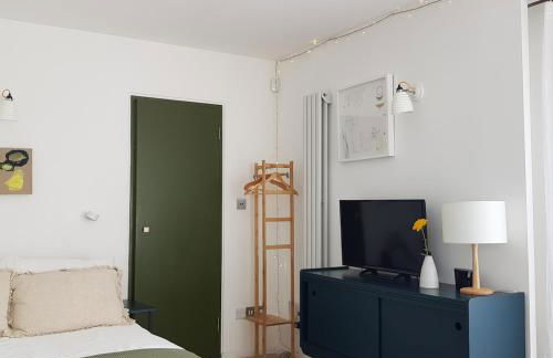 Beautiful Self contained studio in london - Foto 2