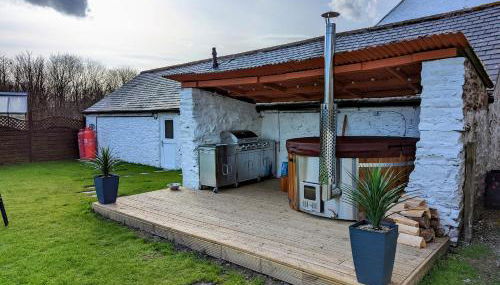 The Stables - Bankshill - Photo 3, Garden