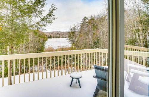 Lakefront Otis Home with Stunning Views and Boats! - Foto 10