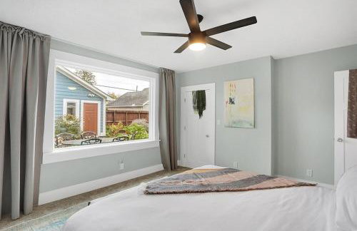 Prime location very close to downtown! - Photo 42