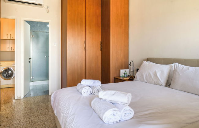 3BR SeaView Apt by the Beach by SeaNRent - Foto 9