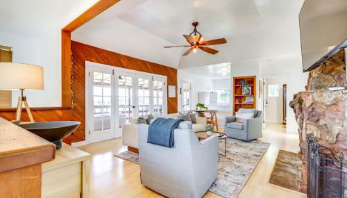 Private Hot Tub with Water Views Lower Lake Getaway - Foto 5