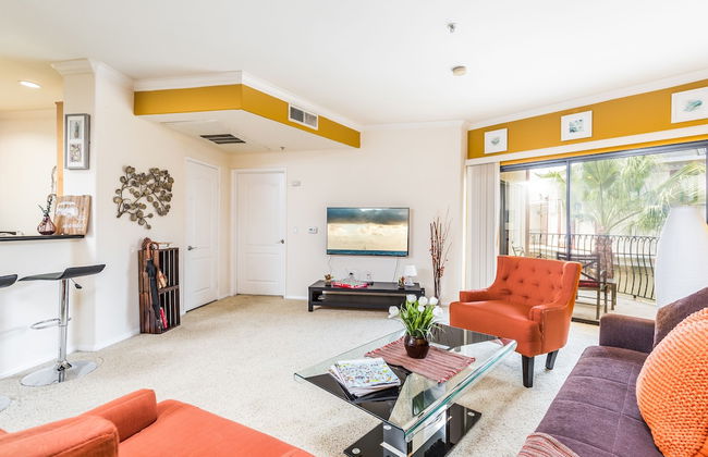 LAs Premier Apartments - Photo 39