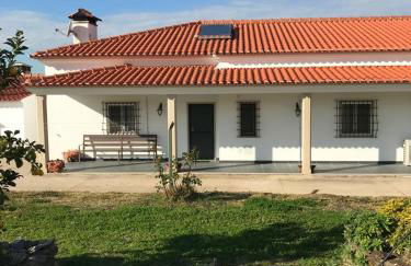 Moradia Gémea em Herdade Santa Marta - Foto 1