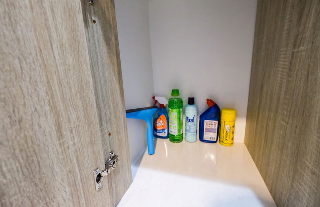 New Furnished Studio Apartment Springwood Residence - Photo 19