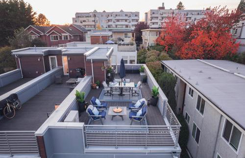 Rooftop access and Views Lake Union Lookout - Photo 5