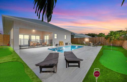 New Build- Mini Golf Course-Heated Saltwater Pool-Game Room - Foto 1