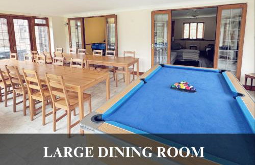 The Fortis House, Bournemouth, with Swimming Pool and Hot Tub Jacuzzi - Foto 9