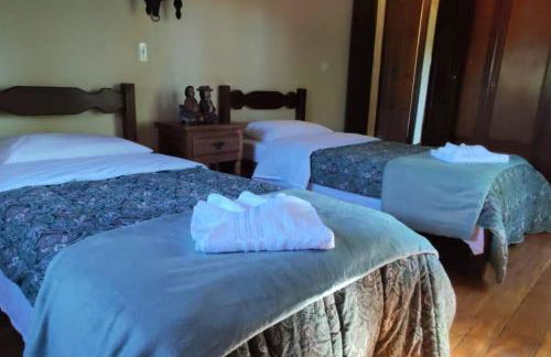 Casa chalet, Centro, vaga 2 carros, alto padrão - Foto 9