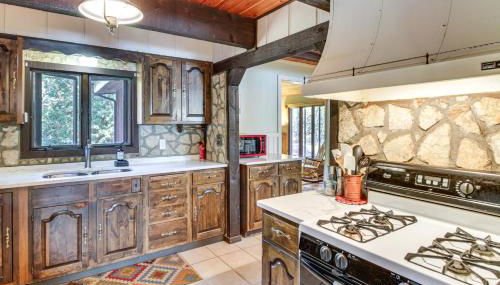 Less Than 1 Mi to Trails Wooded Home on Eagles Nest Lake! - Foto 5