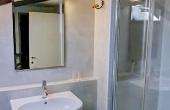 Stunning architectural villa with direct access to lake - Foto 32