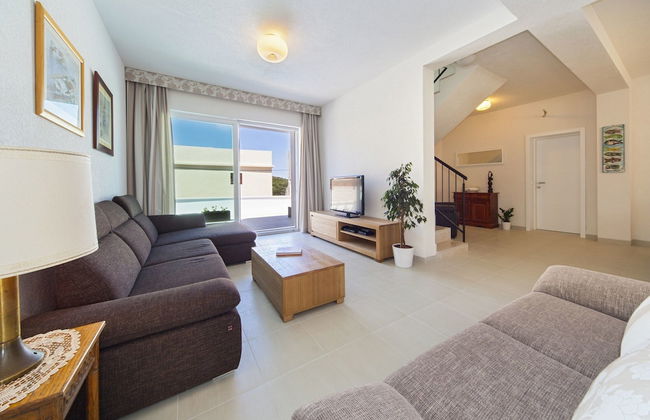 Modern Villa in Povlja With Pool - Foto 8