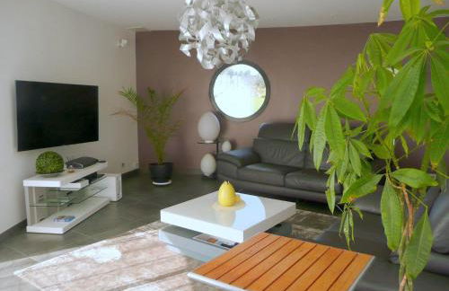 Villa in Telgruc-sur-Mer with Sea Views & Jacuzzi - Foto 5