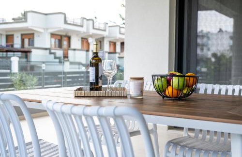Estia Comfort Stay - Photo 15
