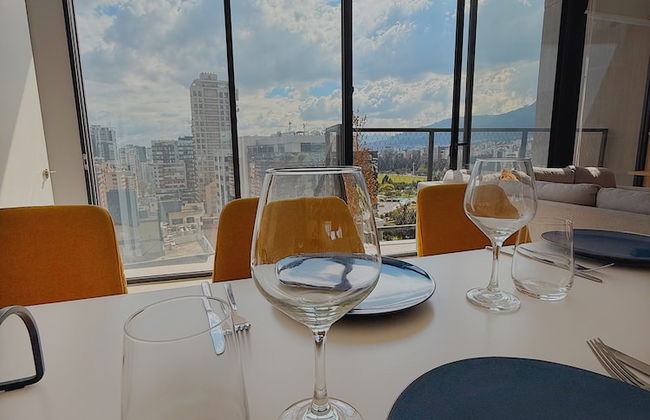 Apartamento en el edificio más alto UIO - Foto 10