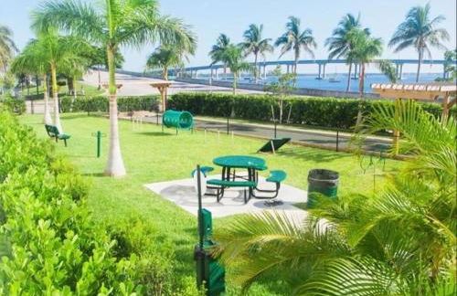 City of Palms Retreat - Downtown - Pool - City - View - Foto 25