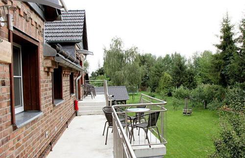 Pear - On the Fruit Tree - Foto 47