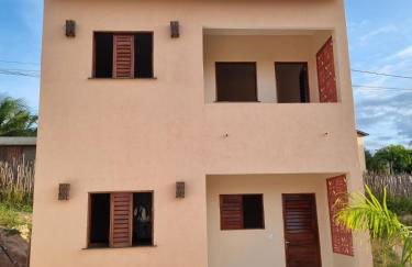 Duplex de 2 quartos com ar condicionado , piscina e estacionamento - Foto 17