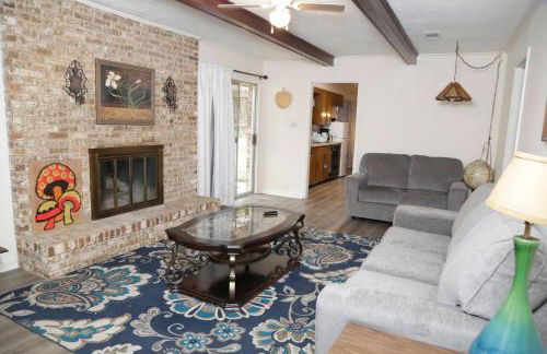 The Newly Renovated Vintage Home - Foto 5